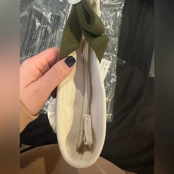 DSW Canvas Tote Bag NWT - Picture 6 of 6